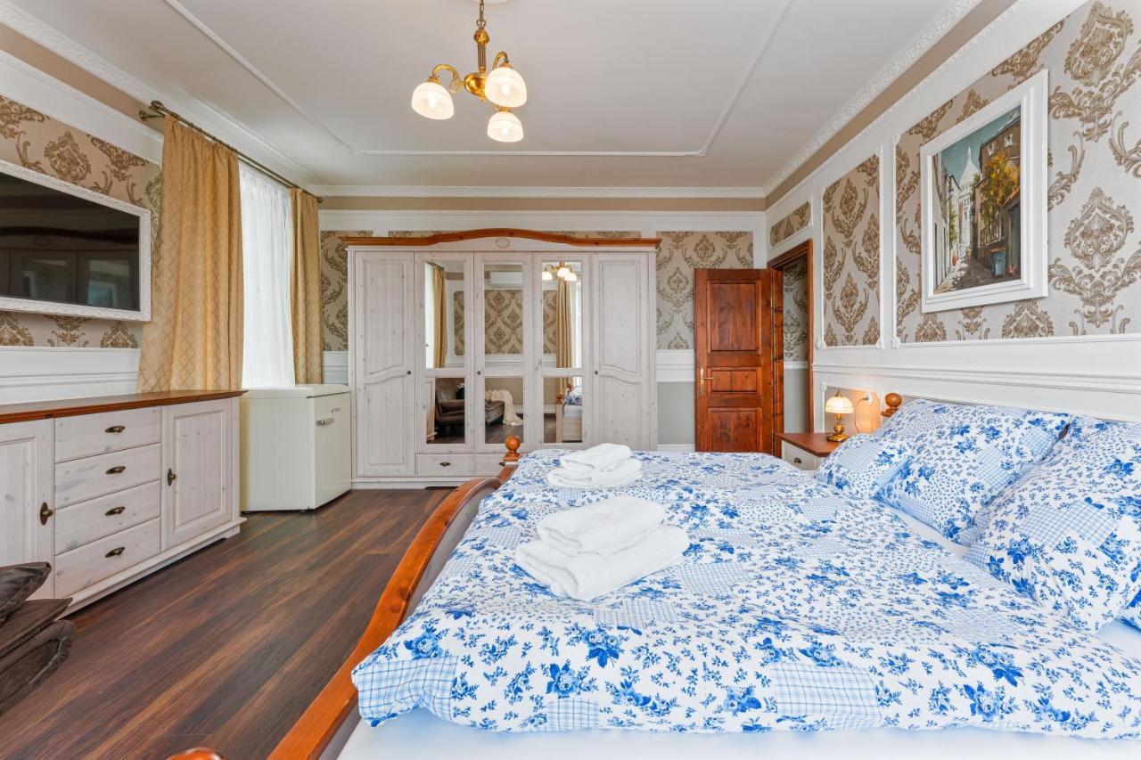 Villa Libosad Йичин Экстерьер фото