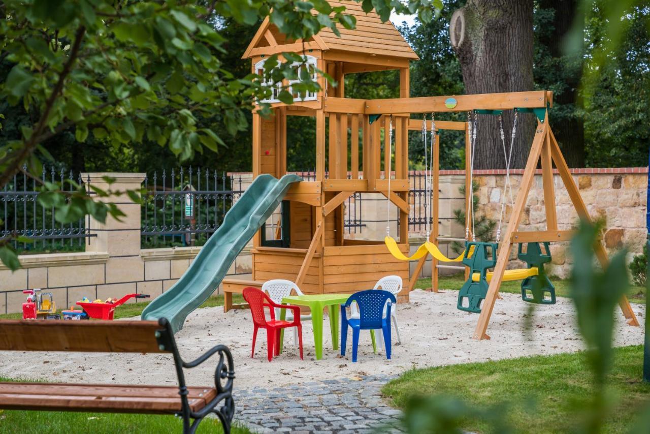 Villa Libosad Йичин Экстерьер фото